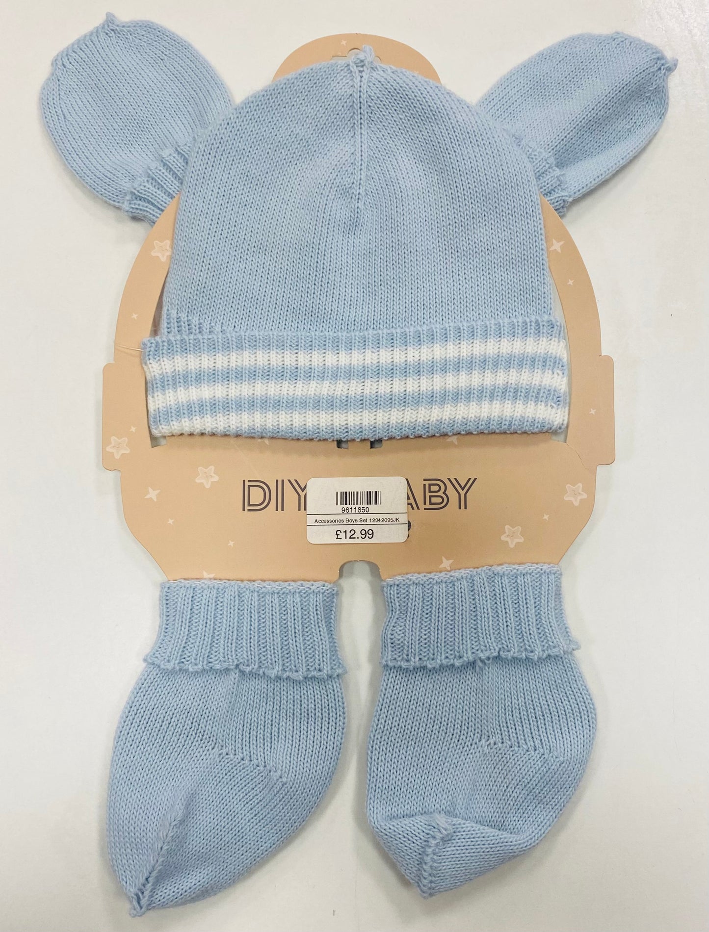 Boys Three Piece Hat, Mittens and Booties One Size