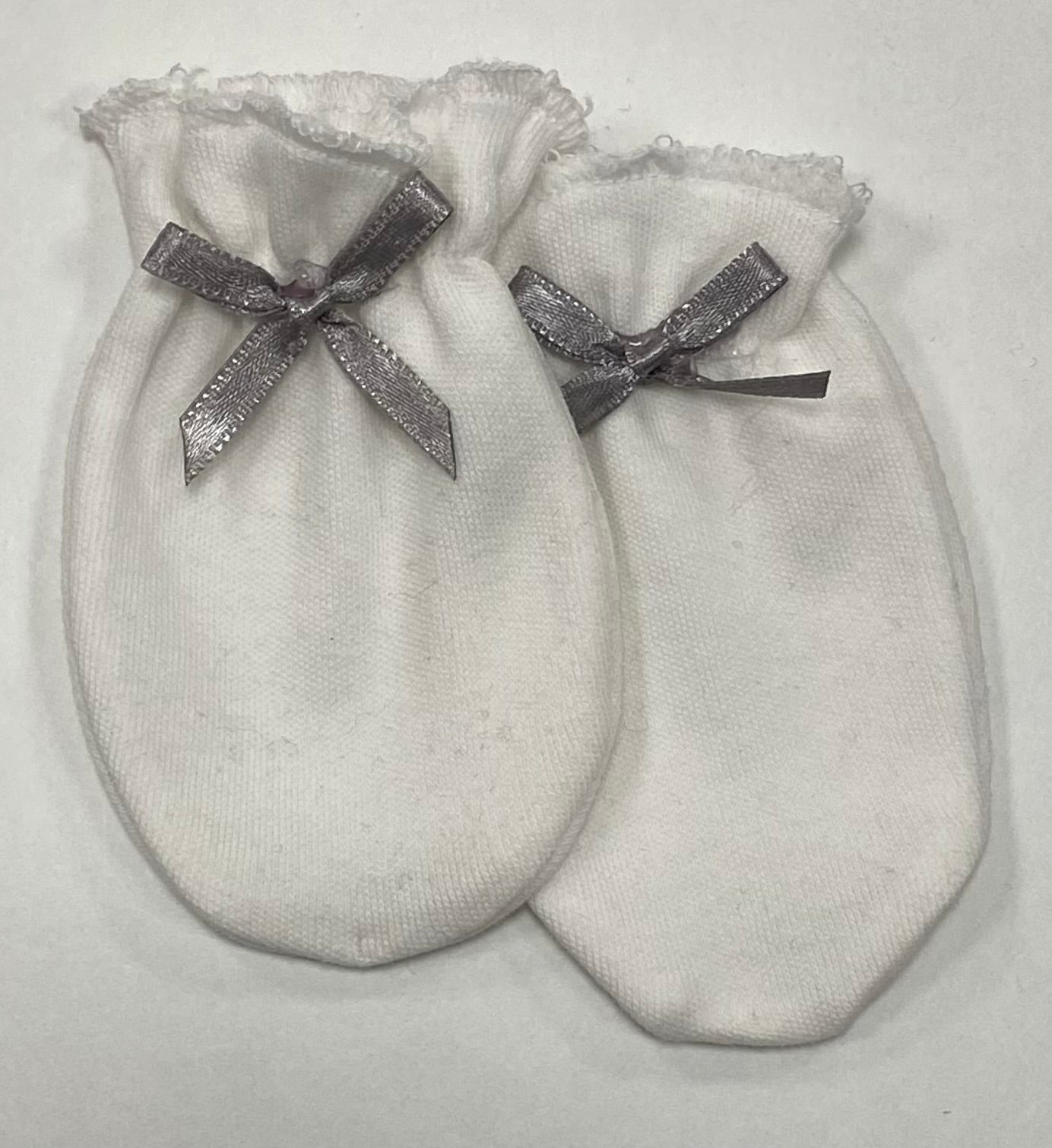 Grey Bow Mittens