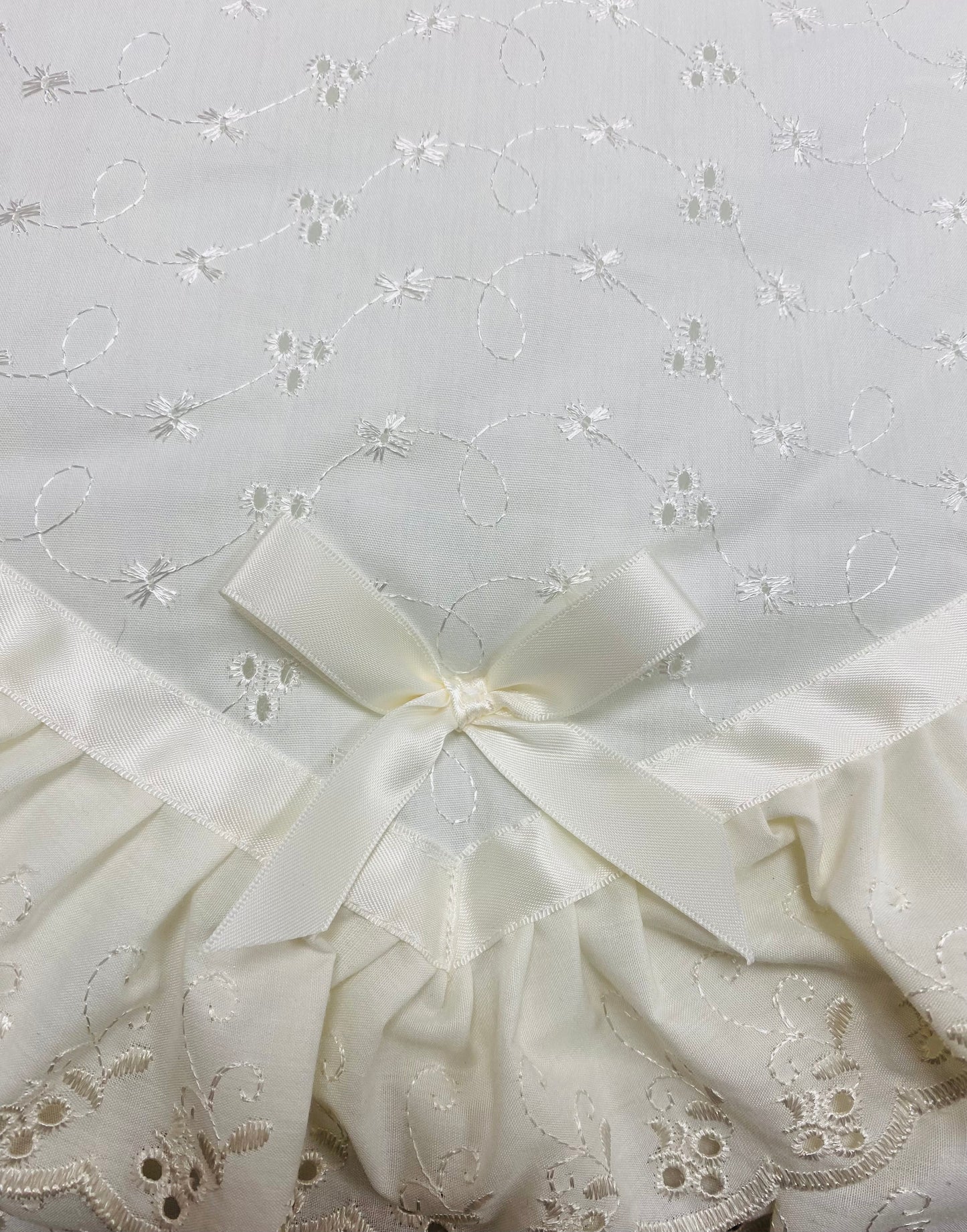 Off White Floral Pattern Cosytoes