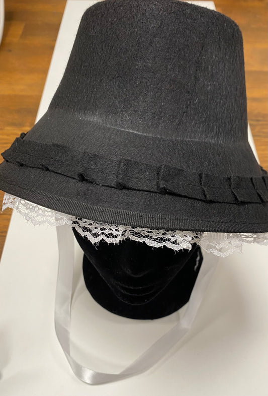 St Davids Traditional Bonnet