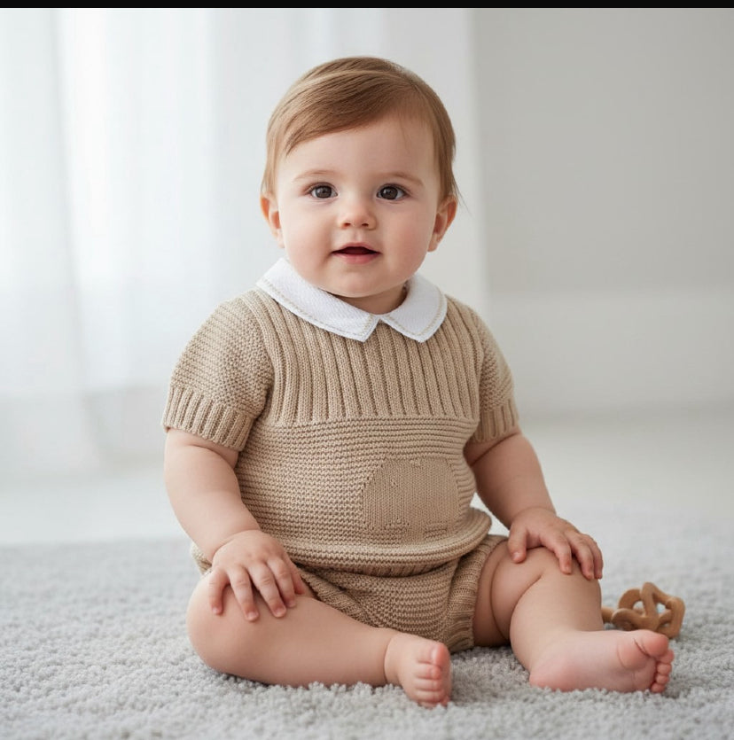 Unisex two-piece hippo set ￼