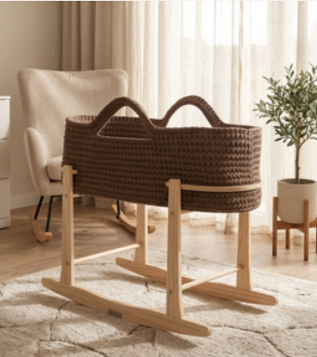 CROCHET MOSES BASKET(WITH NATURAL ROCKINGSTAND)